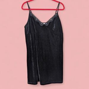 Secret Treasures Women's 2X Black Velour Lace Detail Slip Dress Nightgown